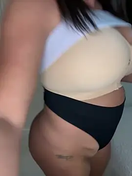 ultimate PAWG online show from April 10, 6:36 pm