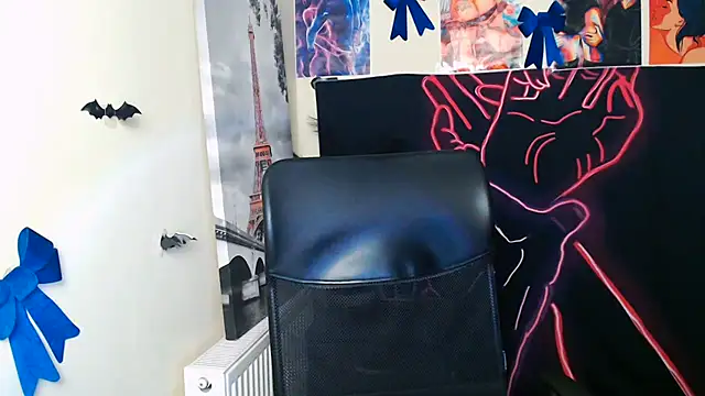 VanessaRey  online show from July 1, 6:13 am