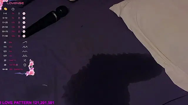 Hollara Bangg online show from March 6, 7:36 am