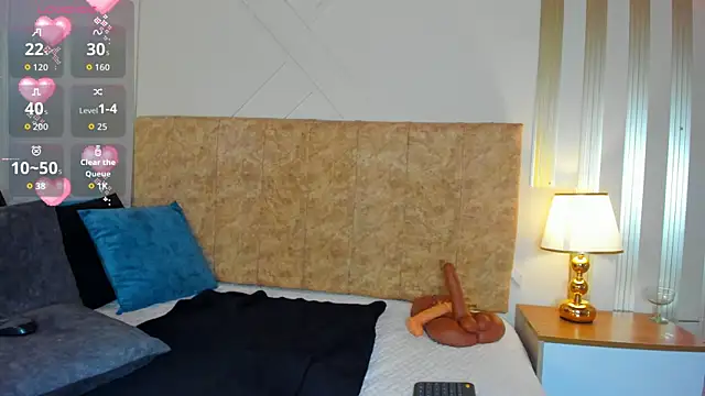 angelinarouse  online show from November 20, 4:02 am