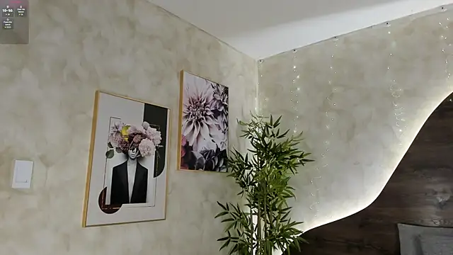 mia lacy  online show from November 21, 7:49 pm