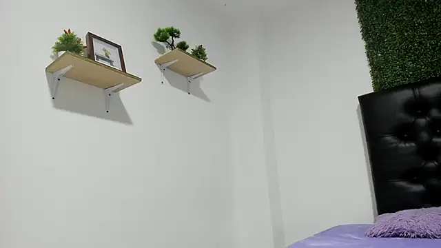 Pinkyhot 69 online show from December 2, 12:23 am