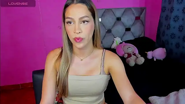 Snapshot of hanna_tss chatting on September 23, 1:59 am hanna tss online show from September 23, 1:59 am