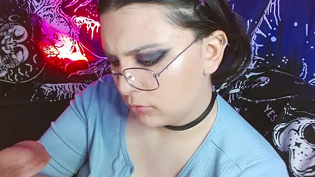 mikaskullcs online show from November 3, 10:25 pm