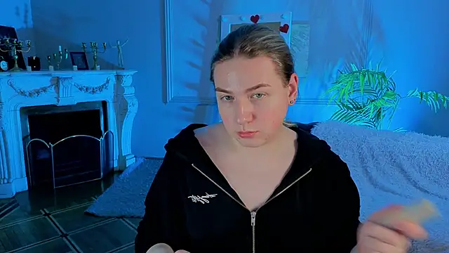 Jes Solar online show from April 1, 8:39 pm