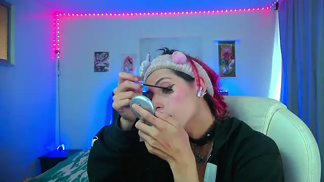 goth minerva online show from February 8, 2:32 pm