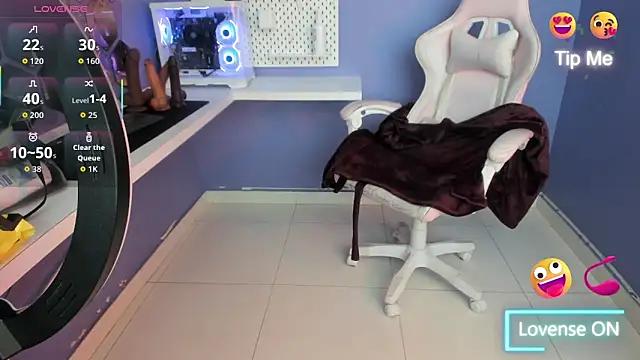 Elaine87  online show from September 15, 7:21 pm