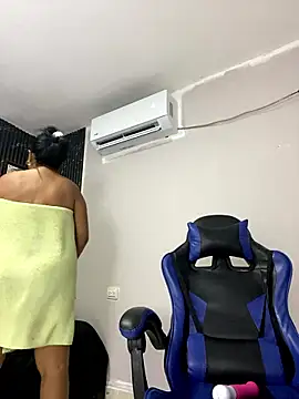 sashaoficial  online show from March 26, 12:13 am