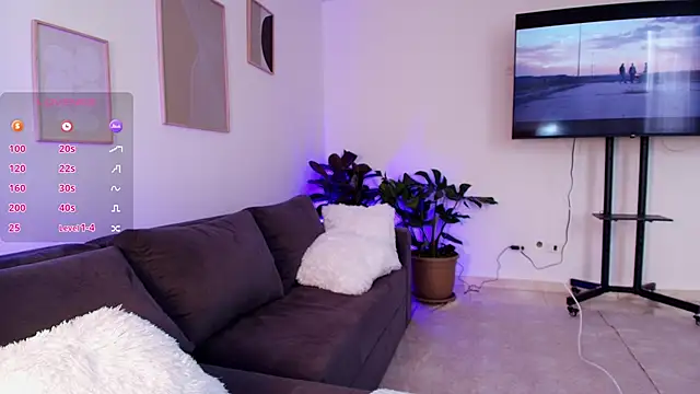 im eli1 online show from March 17, 7:51 pm