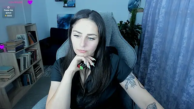 ValeriiMills online show from June 30, 10:53 pm