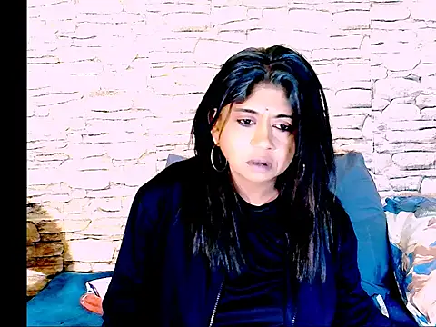 IndianPleasurez1 online show from October 17, 6:00 pm