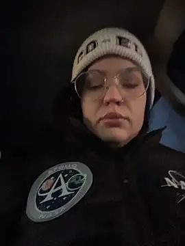 MeekyRich online show from January 18, 2:08 am