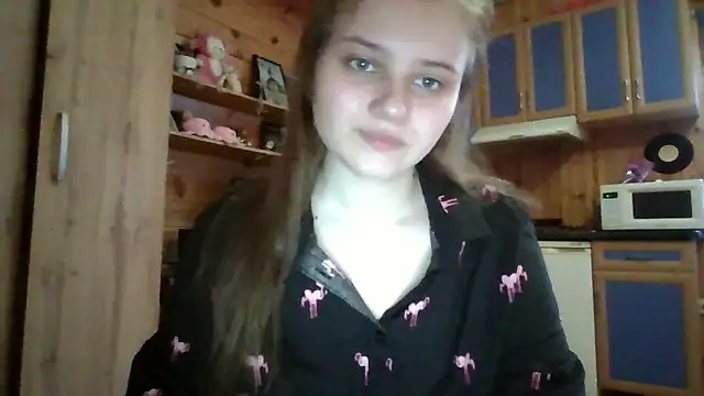 Little shygirl online show from November 23, 5:21 am