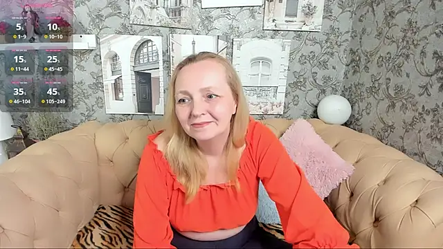 Karen Villis online show from May 30, 12:47 pm
