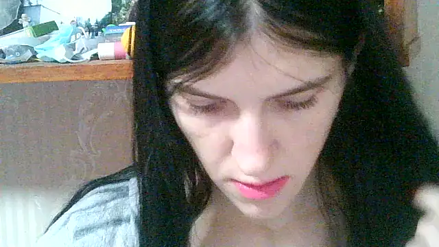 Casey Jeannie online show from July 11, 9:15 pm