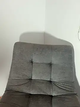 bluum online show from February 18, 4:33 am