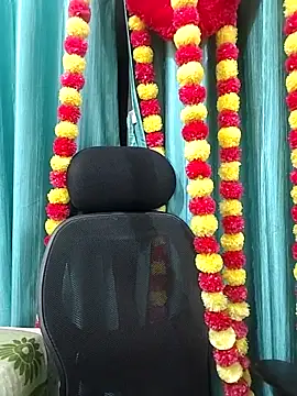 Aanya hotty online show from March 2, 6:25 pm