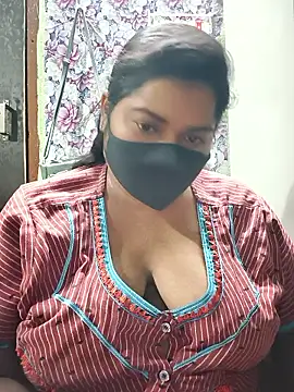 Liyaa 24 online show from April 8, 5:37 pm