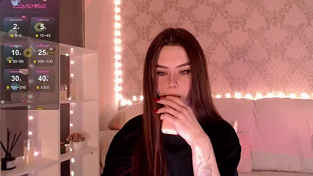 HolyMiax online show from November 6, 3:34 am