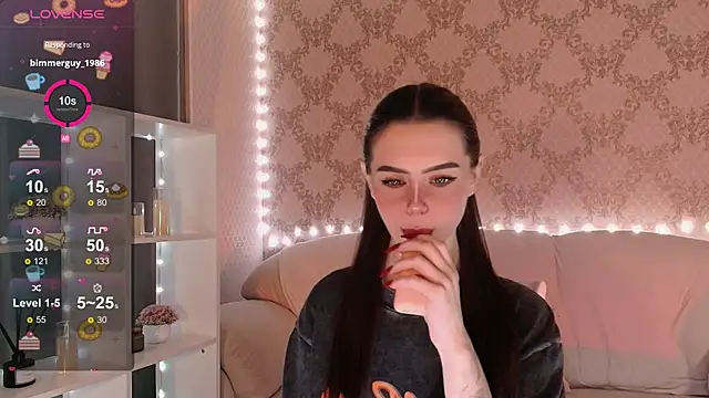 HolyMiax online show from November 23, 4:15 am