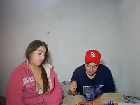 twodoo online show from April 5, 8:30 pm