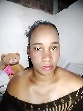 Snapshot of EbonyHorrny chatting on October 9, 12:09 pm EbonyHorrny online show from October 9, 12:09 pm