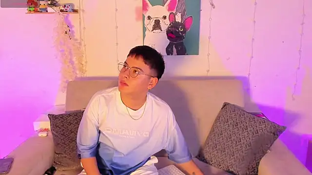 Young Ben online show from May 15, 11:51 pm