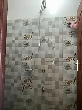 Lil-shawrie online show from October 14, 2:19 pm