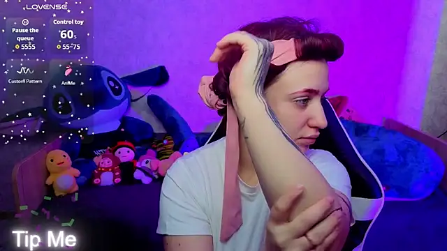 Mini Lady1 online show from February 5, 8:39 am