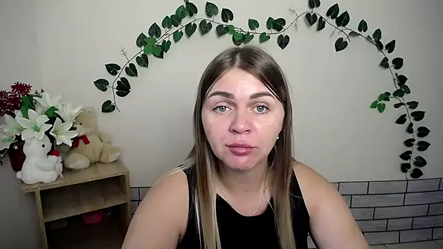 Snapshot of Magic_Katarina_ chatting on September 22, 7:07 am Magic Katarina  online show from September 22, 7:07 am