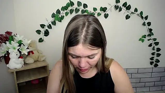 Snapshot of Magic_Katarina_ chatting on September 10, 7:30 am Magic Katarina  online show from September 10, 7:30 am