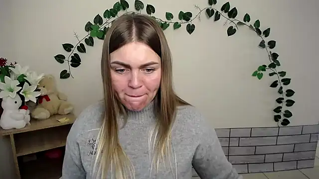 Snapshot of Magic_Katarina_ chatting on October 16, 7:55 am Magic Katarina  online show from October 16, 7:55 am