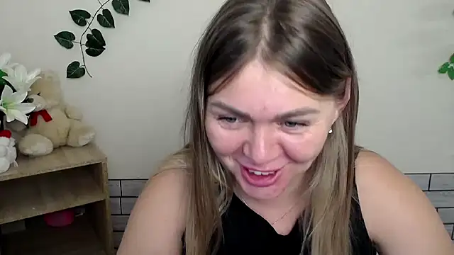 Snapshot of Magic_Katarina_ chatting on September 9, 7:19 am Magic Katarina  online show from September 9, 7:19 am