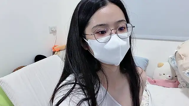 LHeart online show from May 25, 1:54 pm