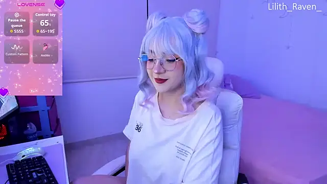 Lilith Raven  online show from November 29, 4:49 am