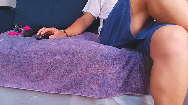 couplelove543 online show from September 20, 3:32 pm