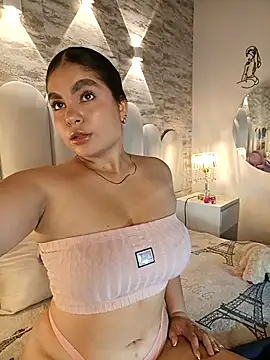 Yassy vazquez online show from April 7, 7:27 pm