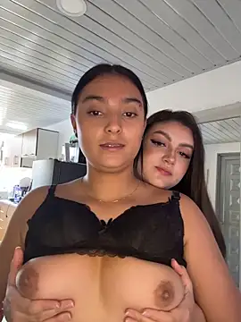 nicolexxaleja online show from February 21, 9:37 pm