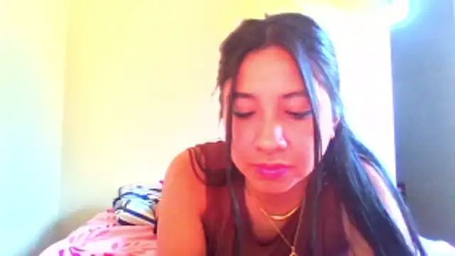 honeysweet111 online show from October 31, 10:25 pm