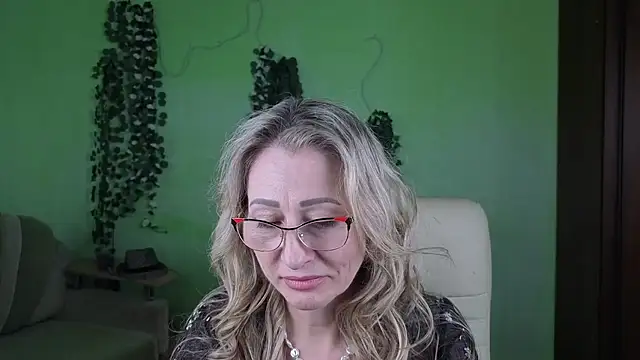 Habibi Honeyy online show from October 21, 10:52 am