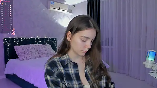 sweete chantal online show from September 26, 5:21 pm