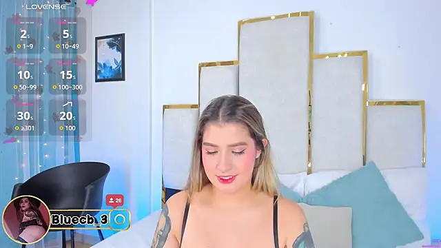 Snapshot of AndyBluee chatting on September 30, 4:51 am AndyBluee online show from September 30, 4:51 am