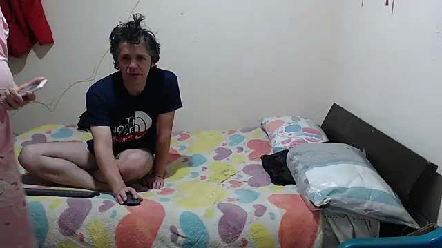 jade noah  online show from October 21, 3:27 pm