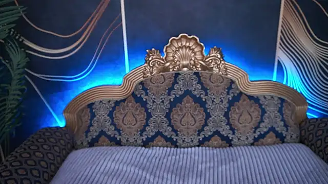 IvyLaurent online show from November 16, 6:59 am