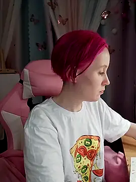 Fuzzy Unicorn online show from October 7, 7:18 pm