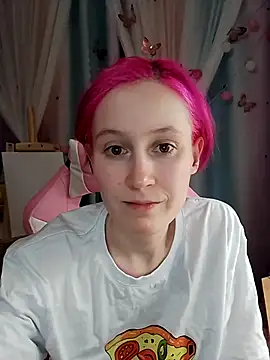 Fuzzy Unicorn online show from October 13, 6:54 pm