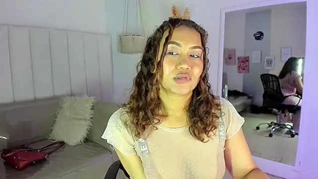 veronica b07 online show from December 18, 3:17 pm