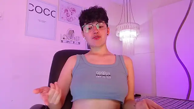 jeroharper online show from September 24, 2:49 pm