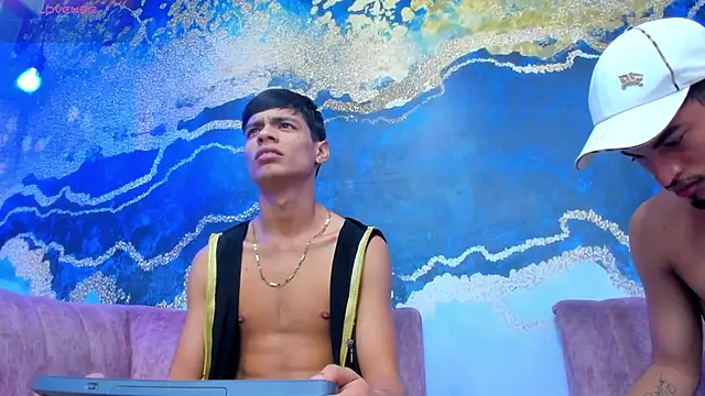 Brownie Lovers online show from November 6, 8:48 pm