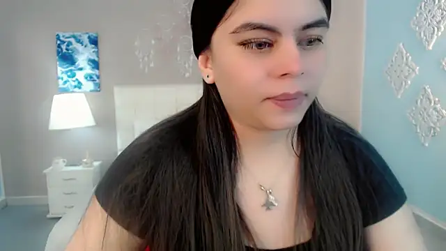 maddissonivanova online show from November 18, 7:04 pm